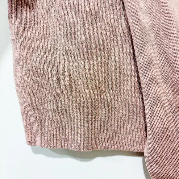 REITMANS Ribbed top with crossover halter neckline - Picture 5 of 5